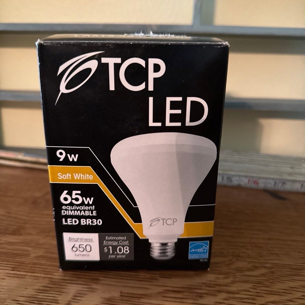 TCP LED 9W Soft White Dimmable BR30 Light Bulb 65W Equivalent 650lm L9BR30D27K